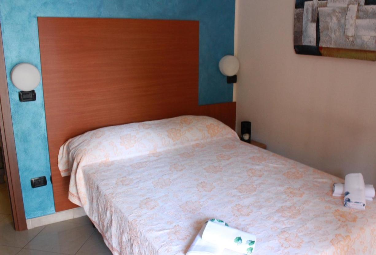 Hotel Nettuno Montecatini Terme Bagian luar foto