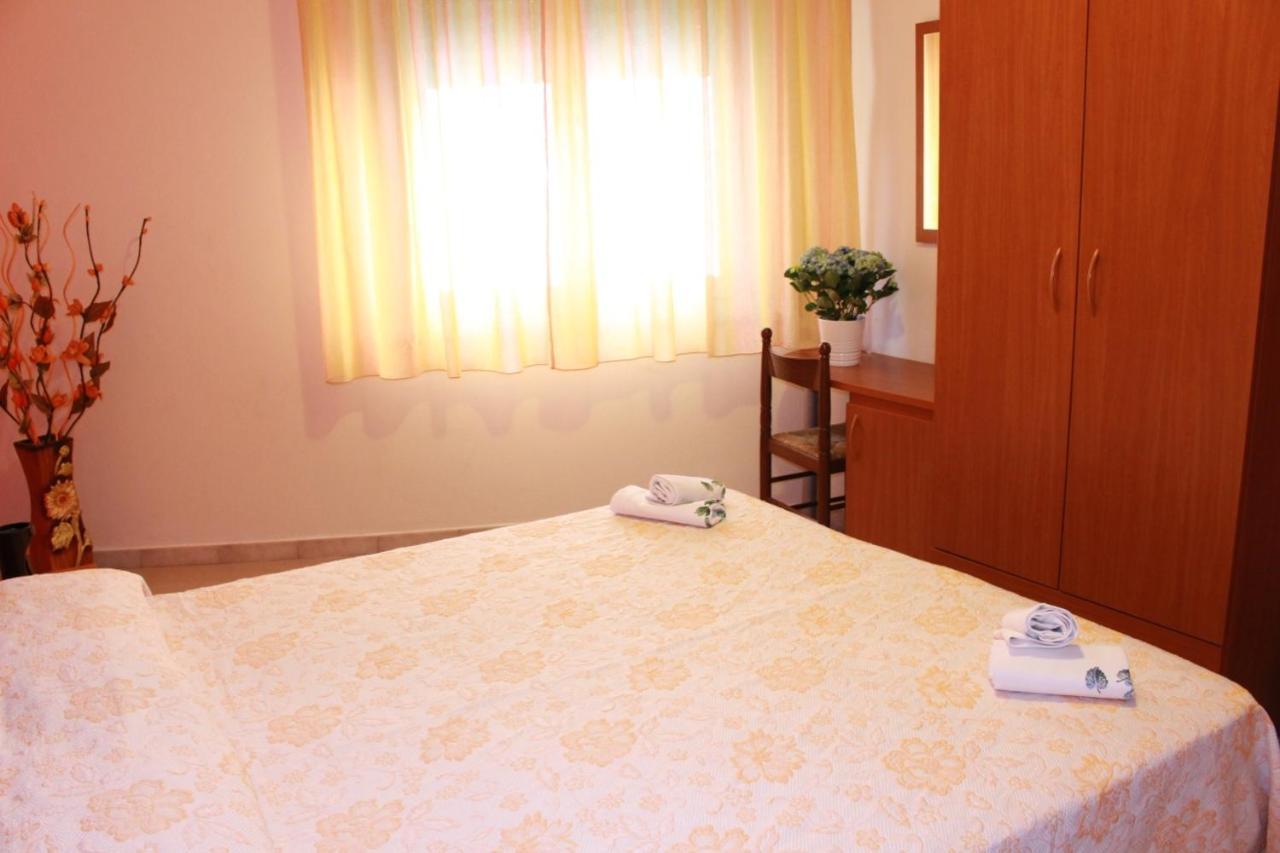 Hotel Nettuno Montecatini Terme Bagian luar foto